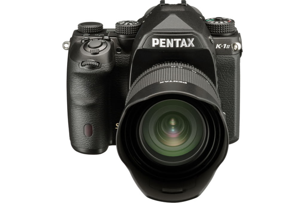 Pentax K-1 Mark II Camera, w/28-105mm Lens Kit, Bl-img-1