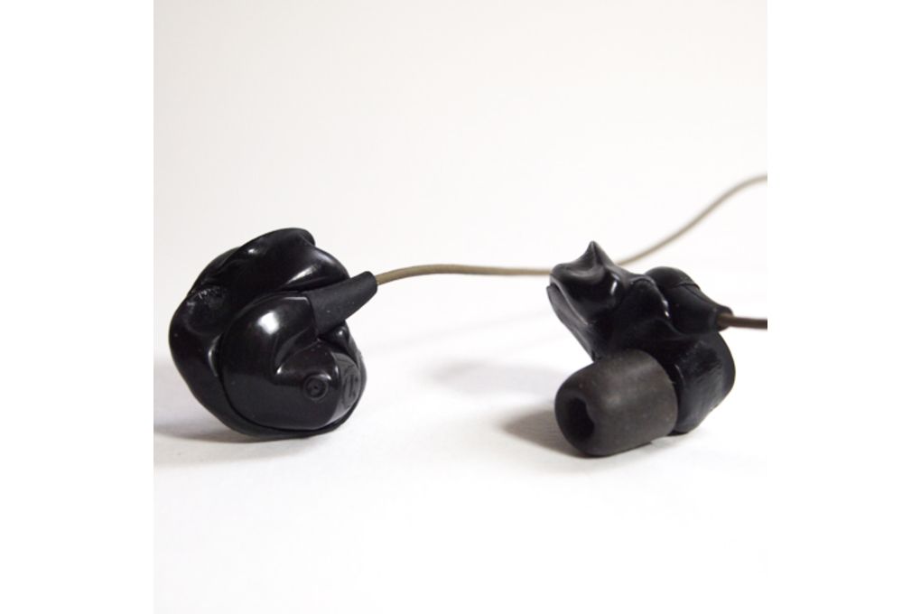 Silynx Custom Moldable Ear Retainers, Black, ERC00-img-1