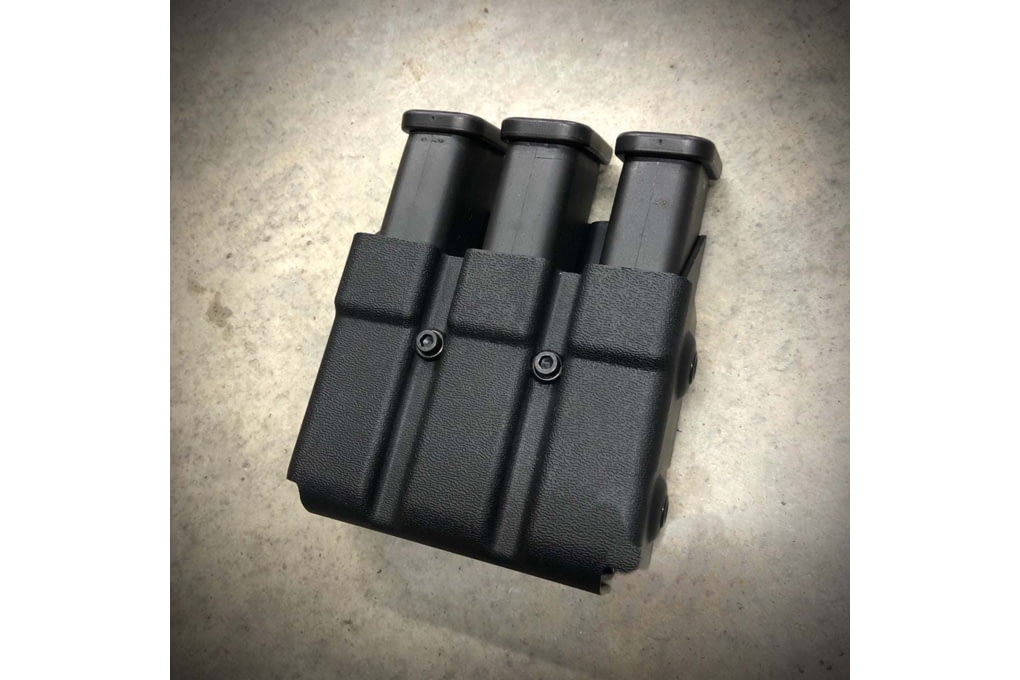 Zero9 Triple Mag Case Holster, Glock 9mm/.40ACP, Molle Loks, Plain Black-img-1