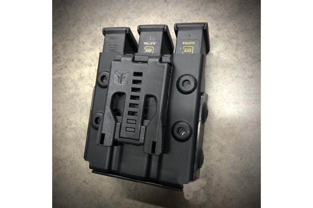 Zero9 Triple Mag Case Holster, Glock 9mm/.40ACP, Molle Loks, Plain Black-img-2