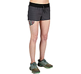 Image of Ultimate Direction Stratus Short W - Women's