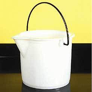 Nalge Nunc Graduated Bucket, White High-Density Polyethylene, NALGENE  7002-0025 Bucket Pe W/SPOUT 2 1/2GAL