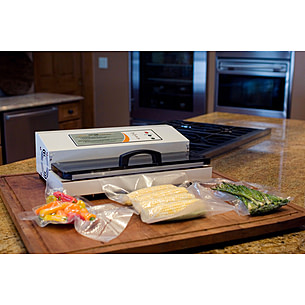 Kitchen Gear Review: Weston Pro 1100 Vacuum Sealer