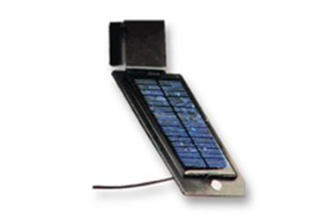 American Hunter Bl R680 S Feeders Solar Charger Patio Lawn