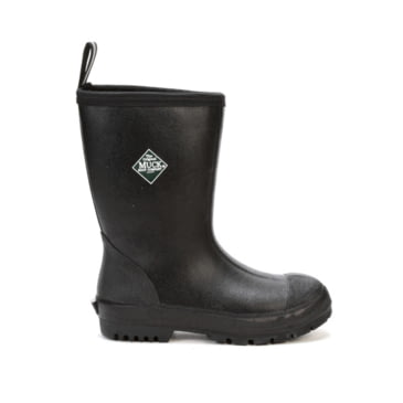 muck boots slip resistant