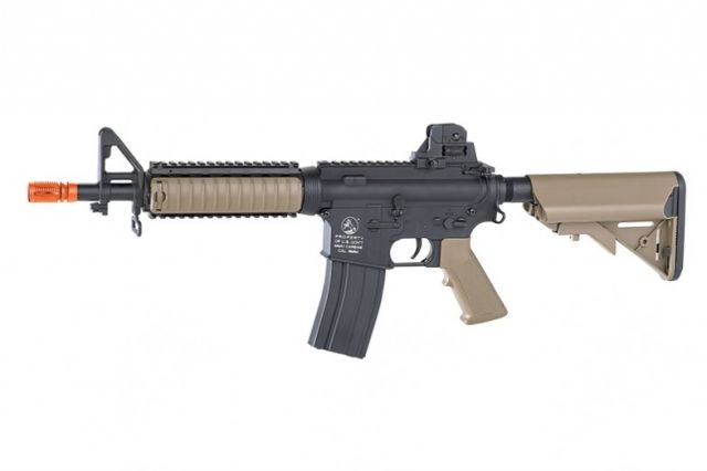 Colt M4 CQB-R AEG Metal Gears/Gearbox ABS Body Incl Batt &Chrg Black/Tan - Colt