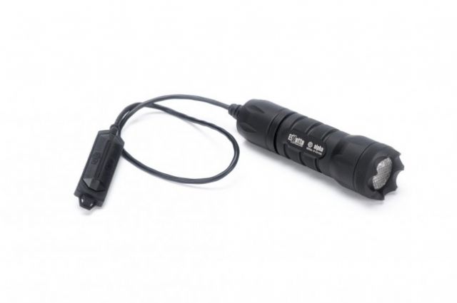 Elzetta Alpha 1-Cell LED Flashlight 415 Lumens w/Crenellated Bezel Ring Flood Lens Remote Tape Switch w/12in Cable Black - Elzetta