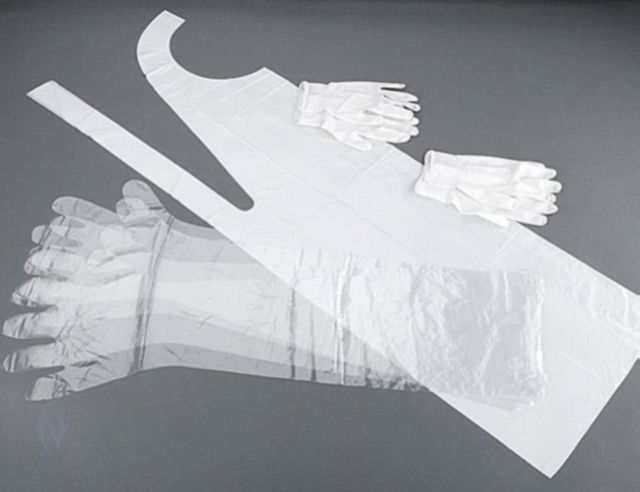 HME Products Game Cleaning Kit w/Apron Shoulder Length Gloves Heart/Liver Bag