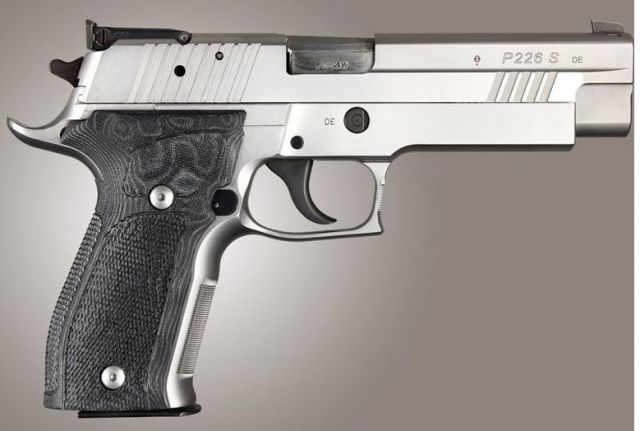 Hogue SIG Sauer P226 DA/SA Allround Checkered G10 G-Mascus Black Black - Hogue