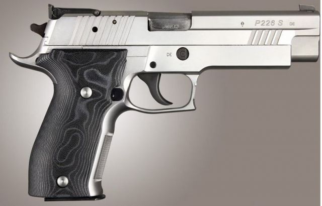 Hogue SIG Sauer P226 DA/SA Allround Smooth G10 G-Mascus Black Black - Hogue