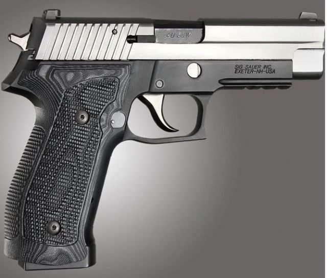 Hogue SIG Sauer P226 DA/SA Magrip Piranha Grip G10 G-Mascus Black Black - Hogue