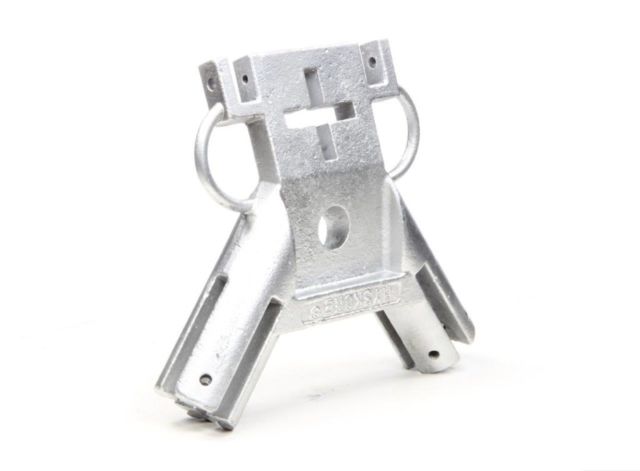 Hyskore Range Hound Steel Frame End Bracket For Hanging Steel Targets Silver