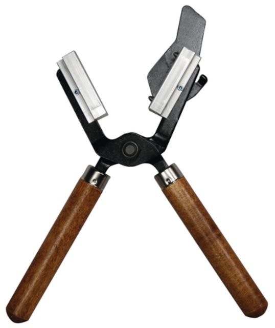 Lee Single Cavity Mold Produces A .690 Diameter Ball 493.14 Grains Includes Handles