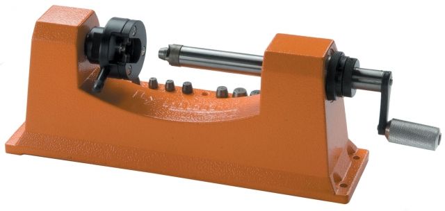 Lyman Universal Case Trimmer w/Carbide Cutter & 9 Pilot