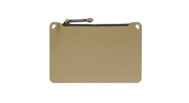 Magpul Industries Daka Pouch Flat Dark Earth Small 6x9