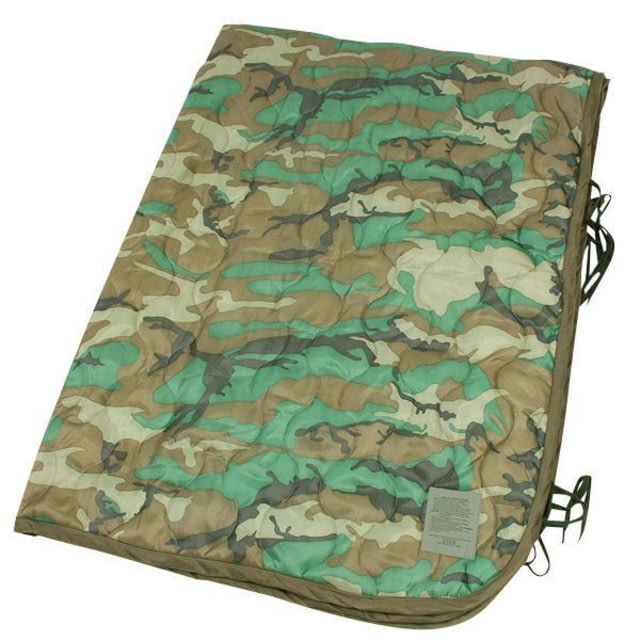 Military Surplus GI Genuine Poncho Liner 62 x 82in Nylon Woodland