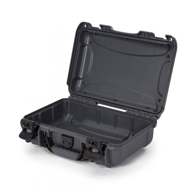 Nanuk 909 Hard Plastic Case Graphite Small - Nanuk