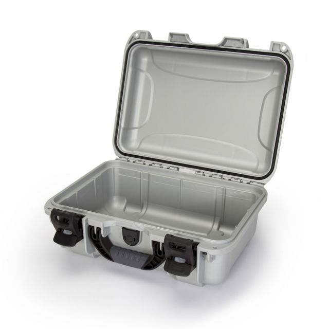 Nanuk 915 Waterproof/Crushproof Case - Silver - NANUK