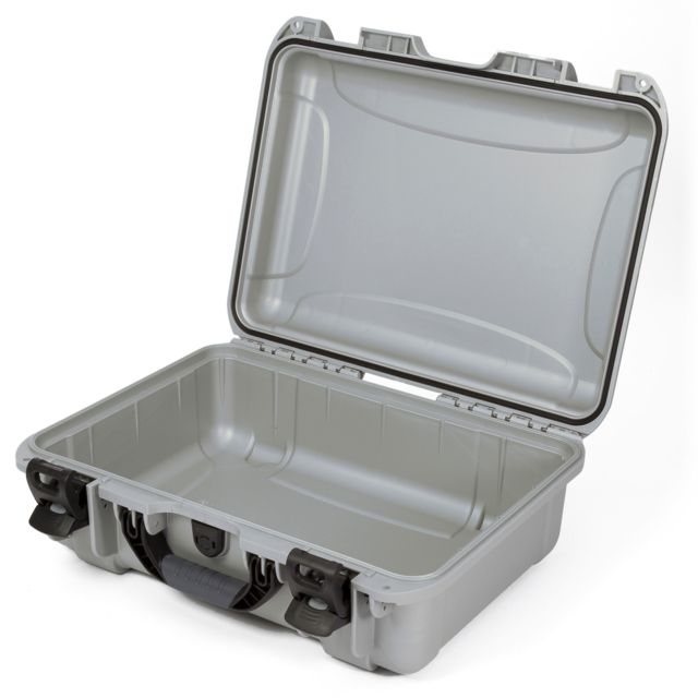 Nanuk 925 Hard Plastic Case Silver Medium - Nanuk