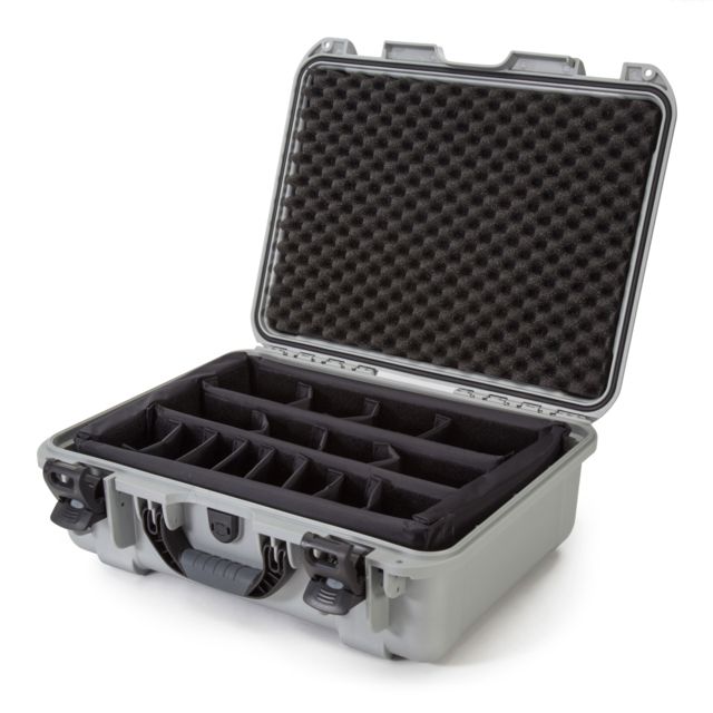 Nanuk 930 Protective Case w/Padded Divider Silver Medium - Nanuk