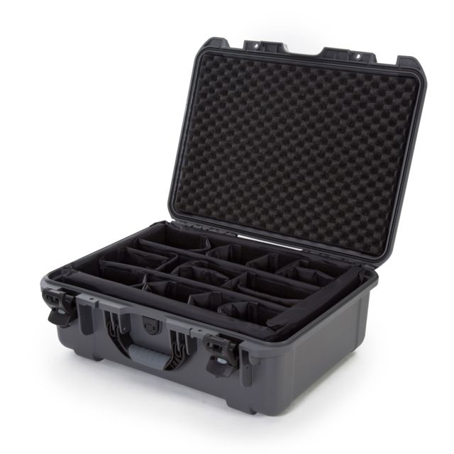 Nanuk 940 Protective Case w/Padded Divider Graphite Large - Nanuk
