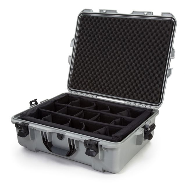 Nanuk 945 Case w/padded divider - Silver - NANUK