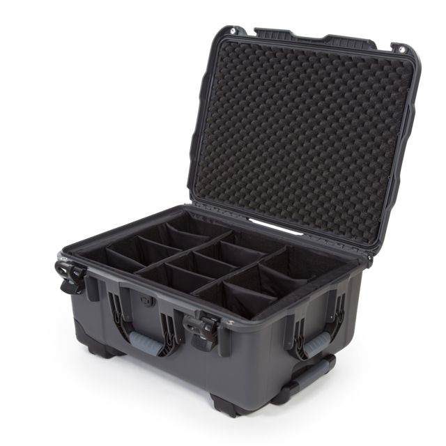 Nanuk 950 Protective Case w/Padded Divider Graphite Large - Nanuk