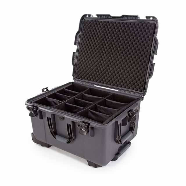 Nanuk 960 Protective Case w/Padded Divider Graphite Large - Nanuk