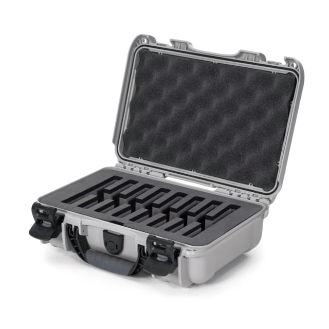 Nanuk Case 909 w/foam insert for 8 Knives Silver Small - NANUK