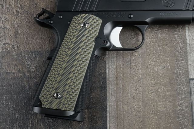 Nighthawk Custom Mil-Tac Black and Green Spiral Grips Gov. No Logo - Nighthawk Custom