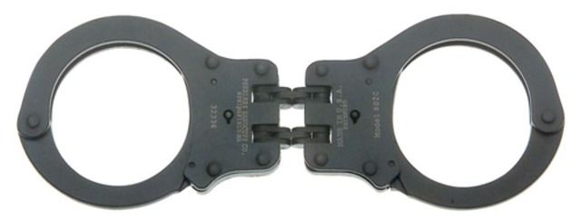 Peerless Handcuff 802c Hinged Pentrate 10pk - Peerless Handcuff