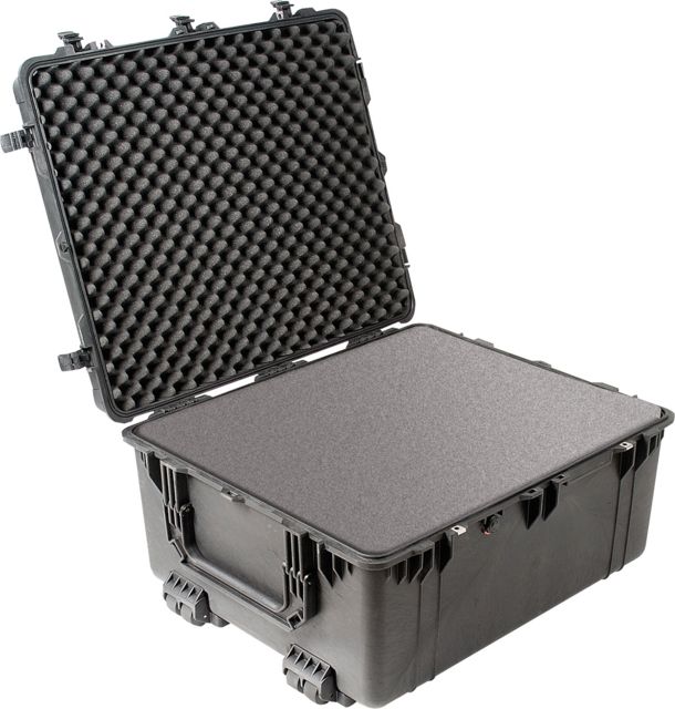 Pelican  Transport Wheeled Crushproof Dry Box w/ Foam Black - Pelican