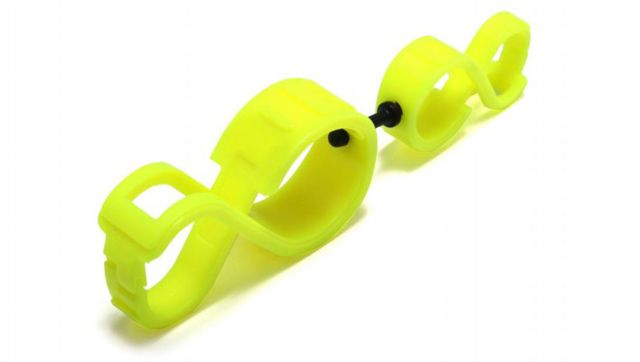 Pyramex Glove Clip w/Logo Yellow - Pyramex