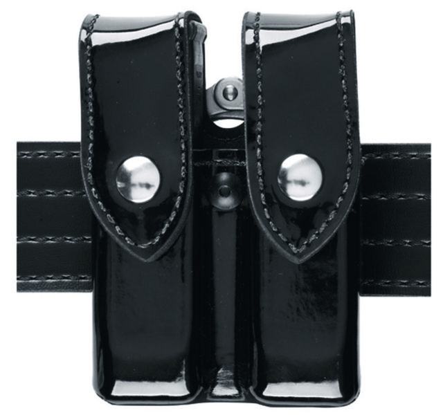 Safariland 72 Double Mag & Cuff Pouch Glock 20 10mm 4.6in. Glock 21 .45 Cal. Nylon Look Black W/ Black Plastic Snap - Safariland