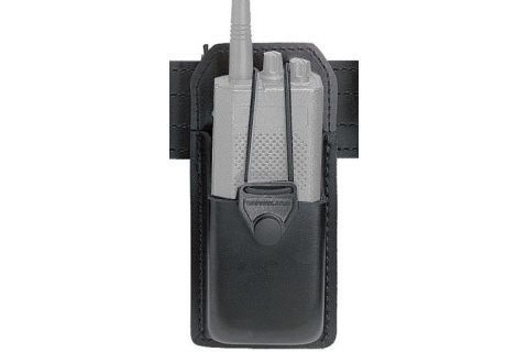 Safariland 762 Radio Carrier Swivel 762-XX-13 - 1.5in (38mm) Deep x 3.00in (76mm) Wide x 4.75in (121mm) High - Safariland