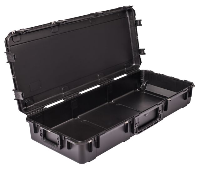 SKB Cases Seres Injecton Molded Ml-Standard Waterproof - Case 47inx19inx8in W/Wheels Empty - Skb Cases