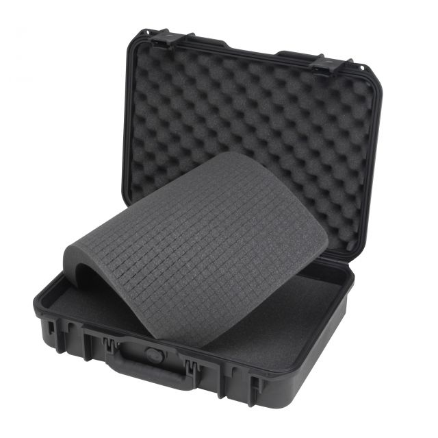 SKB Cases Seres Injecton Molded Ml-Standard Waterproof - Case 18inx13inx5in W/Cubed Foam - Skb Cases
