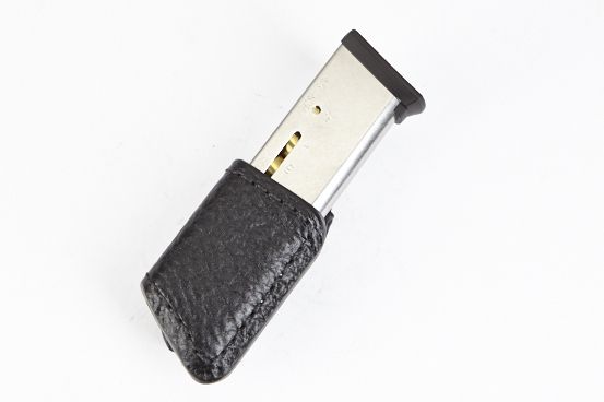 Wilson Combat Open Front Magazine Pouch 1911 Left Hand 1.5in Belt Black Shark - Wilson Combat