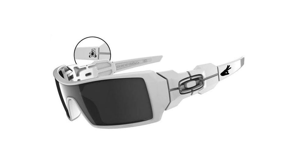Oakley Oil Rig T-Pain Polished White Frame w/ Black Iridium Lenses Sunglasses 03-462