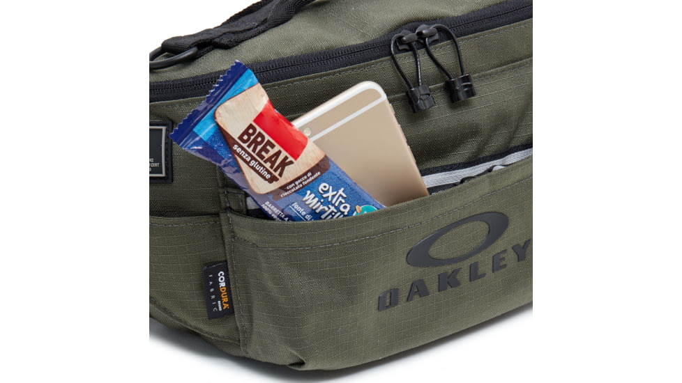 oakley clean days belt bag