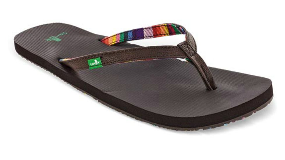 sanuk beach sandals