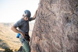 Choosing the Best Carabiner