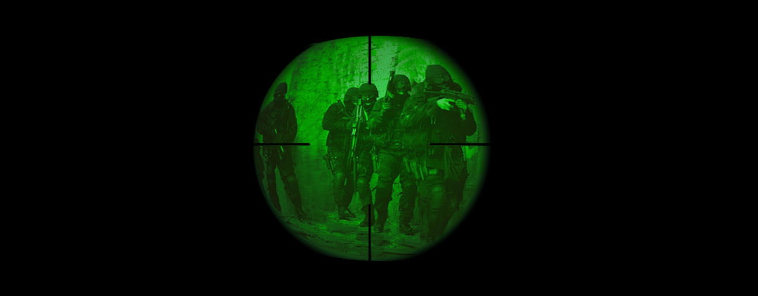 fisheye or fishbowl lens effect while viewing night vision goggles