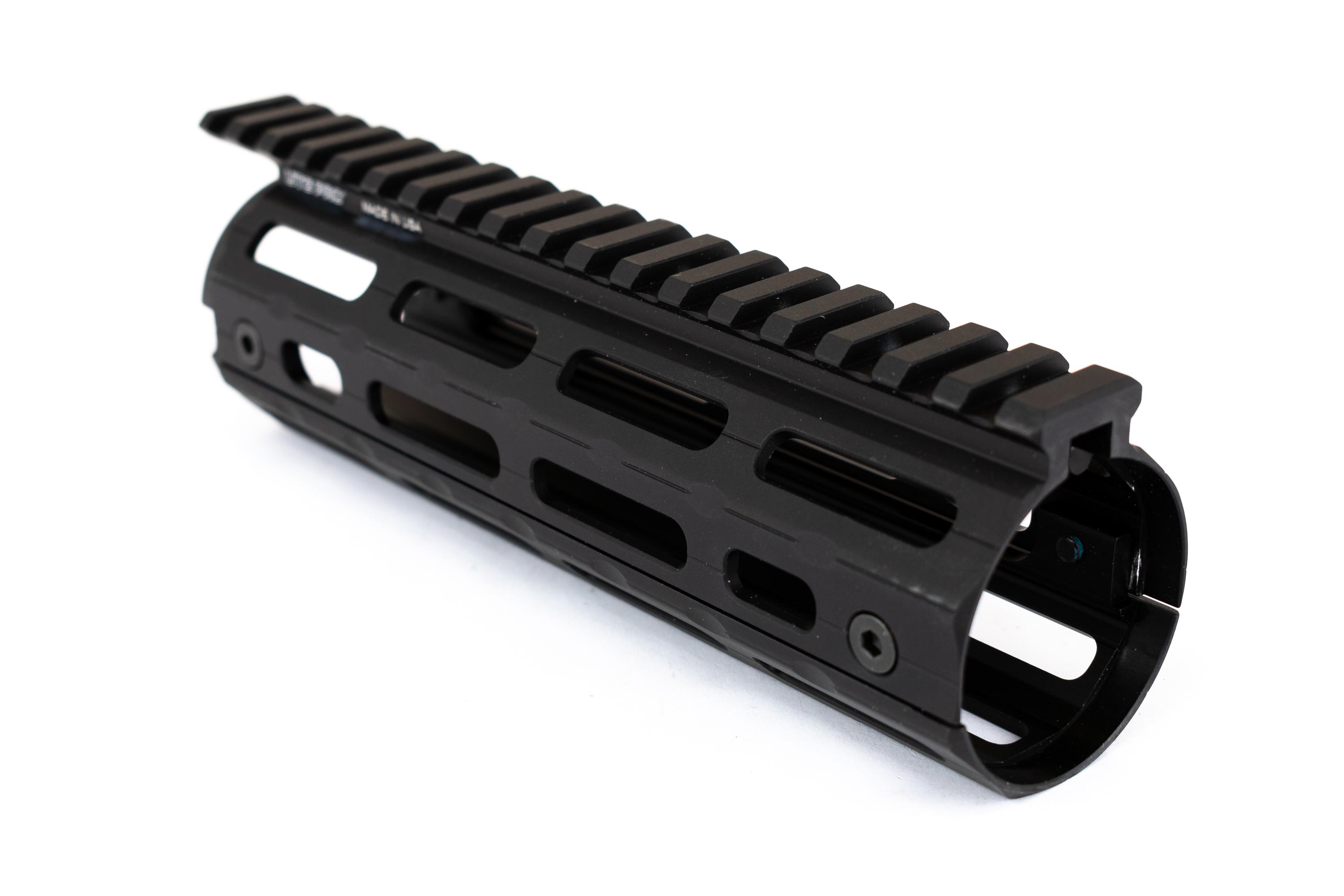 UTG Pro AR15 Carbine Length Super Slim M-LOK Drop-in Rail