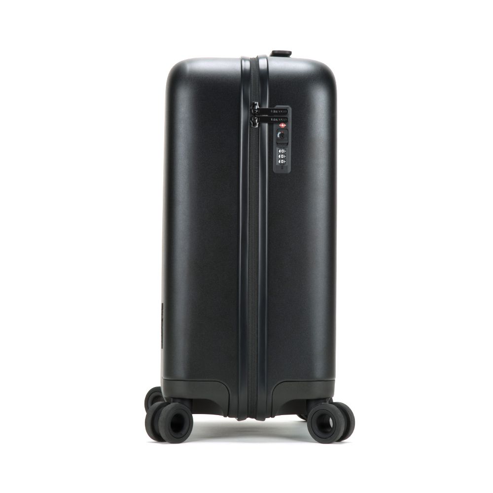 incase novi luggage review