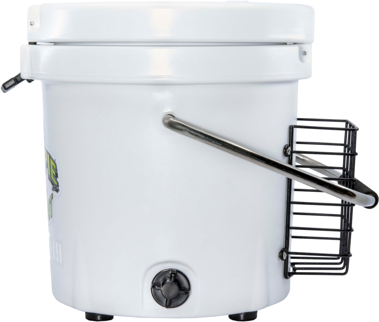 Mammoth Coolers Mr. Crappie Live Bait Buckets Up to 5.01 Off w/ Free
